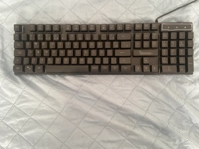 Teclado gamer 100%