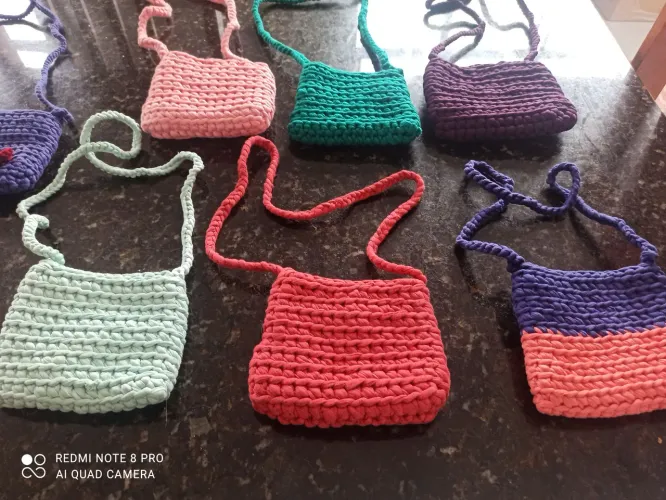 Bolsinha de criança em croche