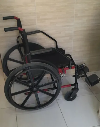 Cadeira de rodas OPORTUNIDADE EM 05X NO CARTÃO
