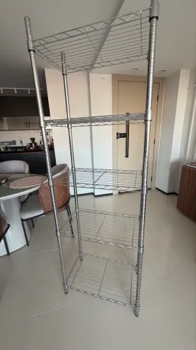 Estante em aço inox 