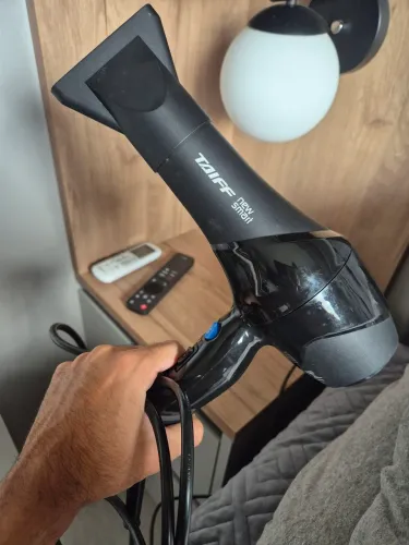 Secador de cabelo Taiff 220v