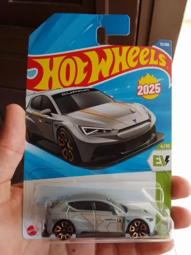CUPRA e-RACER Hotwheels