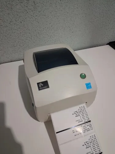 Impressora Termica de Etiquetas Zebra GC420t