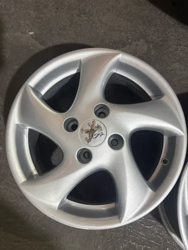 Roda aro 15 Quiksilver