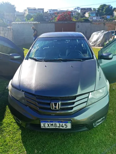 Honda City Sedan LX 1.5 Flex 16V 4P Aut. 2013
