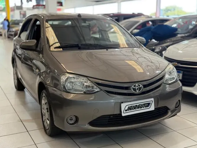 Toyota Etios XS 1.5 Flex 16V 5P Aut. 2017