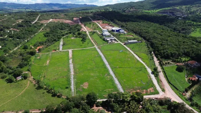 Terreno à venda em Mateus Leme-MG, bairro Estrela do Sul, 360,00 m² de área. Garanta já o 