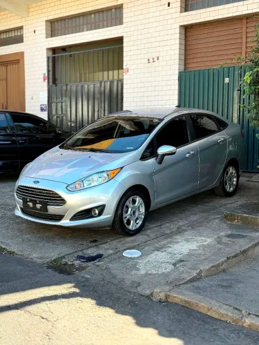 Ford Fiesta Sedan 1.6 16V Flex Mec. 2015