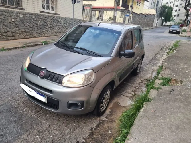Fiat Uno Attractive 1.0 EVO Fire Flex 8V 5P 2016