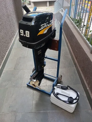 Motor Sailor 9.8 Hp, Ano 2014, (Mecânica Mercury), Semi Novo.