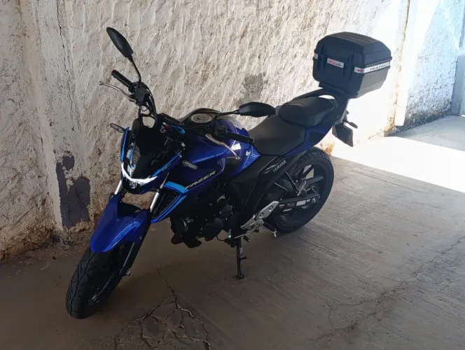 Fz25 - Azul