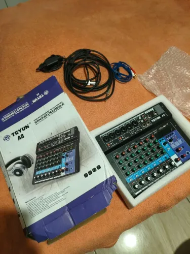  Mesa de som mixer 8 canais bluetooth USB SD Card e Pen drive Teyun A8 