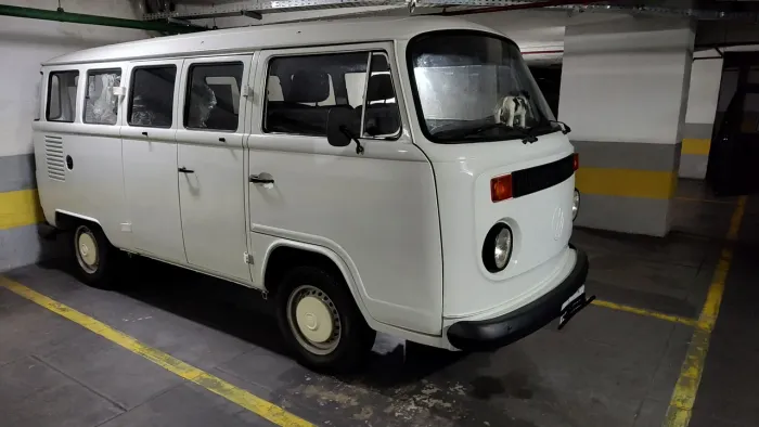Volkswagen Kombi Standard/ Luxo/ Serie Prata 1996