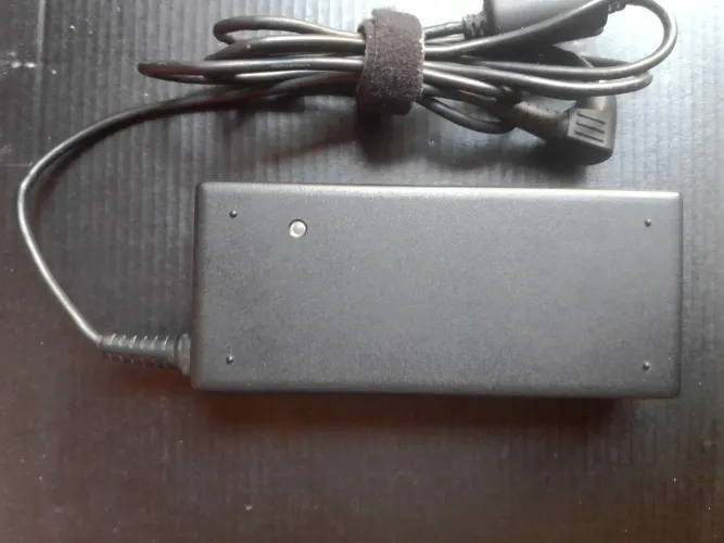 Carregador Fonte Original Notebooks Asus 19V 4.74A 90W (Delta Electronics)