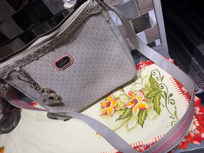Bolsa Victor Hugo