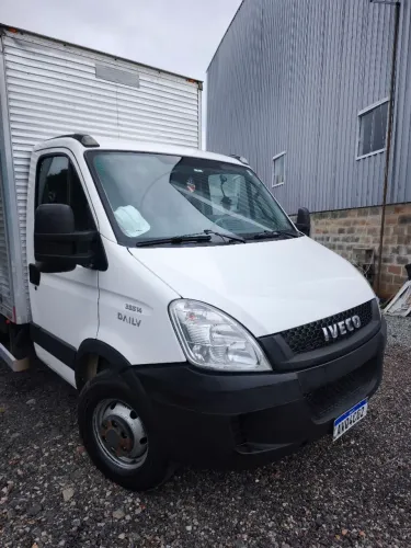 Iveco Daily Gran Furgone 35s14 3.0 16V Turbo Diesel Mec. E5 2013