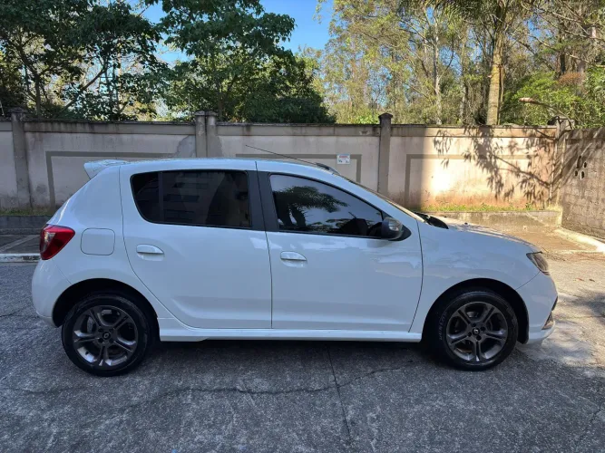 Renault Sandero GT Line Hi-power 1.6 8V 5P 2016