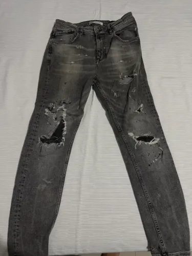 Calça cinza zara