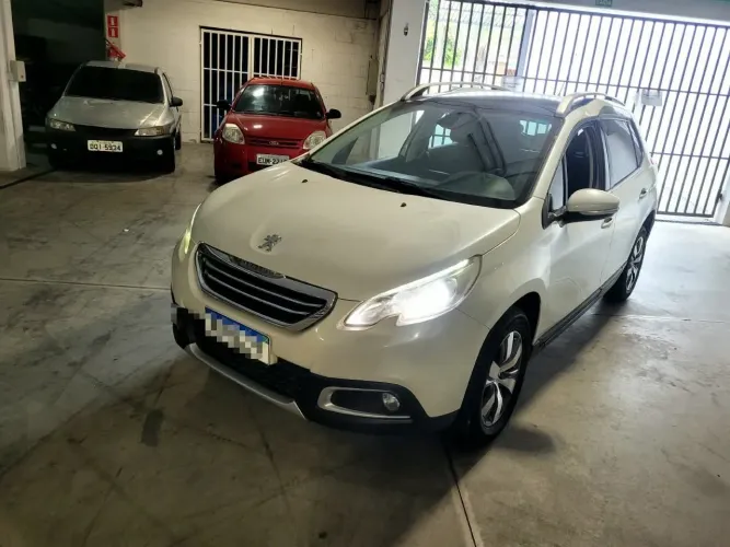 Peugeot 2008 Griffe 1.6 Flex 16V 5P Aut. 2016