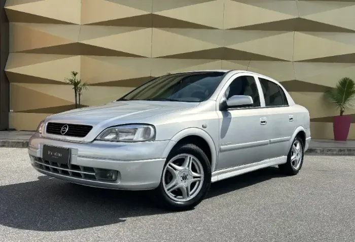 Chevrolet Astra Sedan 2.0/cd/ Expres.gls 2.0 8V 4P 2002
