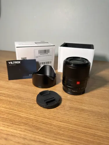 Lente Viltrox AF 33mm F1.4 STM E-mount Sony