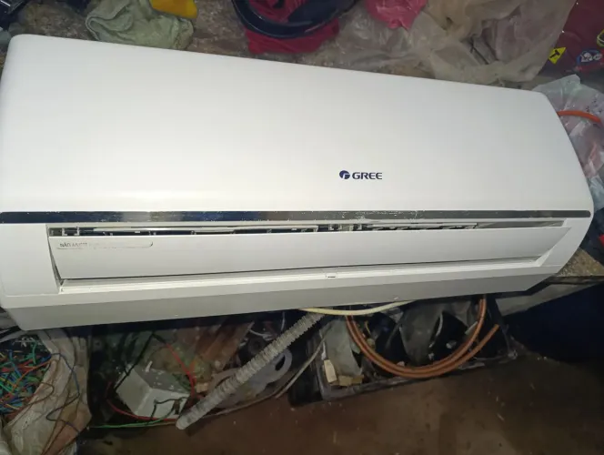 Ar-condicionado 800 reais