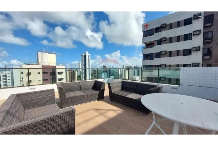 Apartamento Espinheiro 55m², 2 quartos, 2 banheiros,vista leste/nascente, varanda, academi