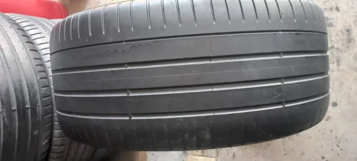 Pneu 255/35/19 Pirelli Run Flat (1 unidade)