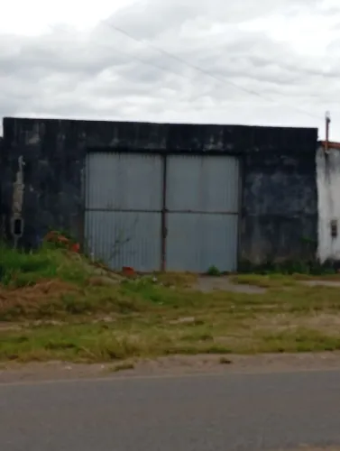 VENDO OU TROCO GALPÃO 