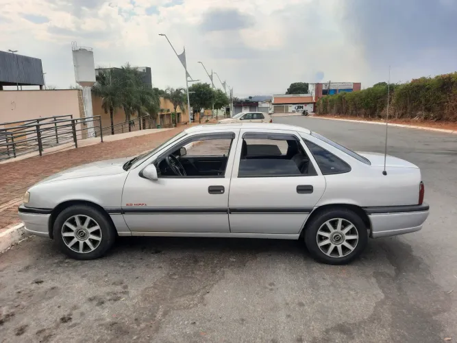 Chevrolet Vectra CD 2.0 (modelo Antigo) 1994