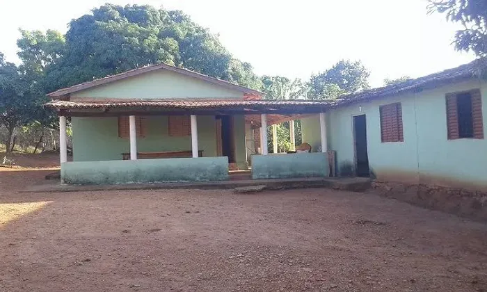 Vende-se chácara no Município de São Francisco de Goiás