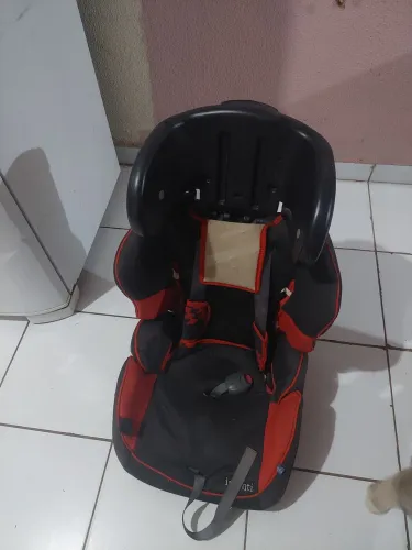 Vendo cadeira para carro