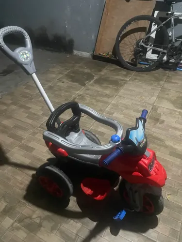 Carrinho de passeio Amaral