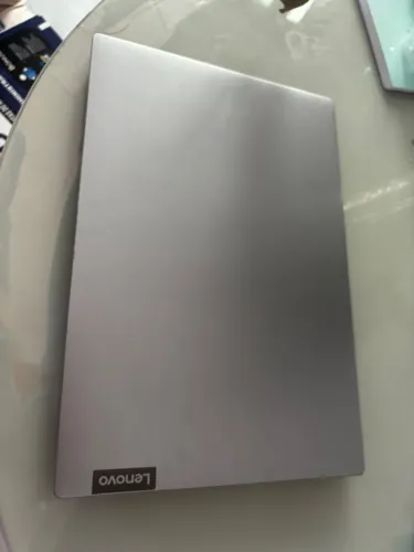 Vendo notebook Lenovo quebrado