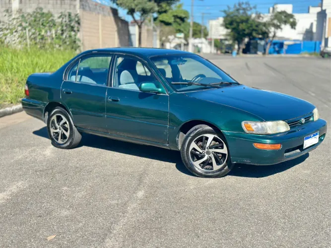 Toyota Corolla LE 1.8 1997