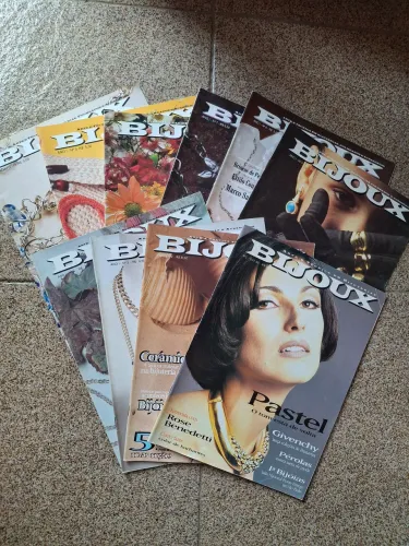 Lote de Revistas Bijoux - Nº 1 ao 10 (1995)