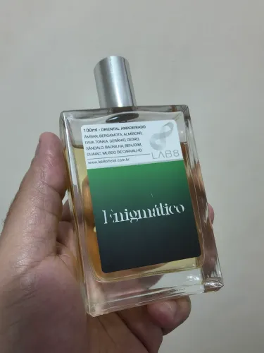 Perfume Enigmático - Lab 8