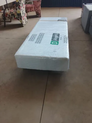 Cama box solteiro seminova ENTREGA dentro de Uberlândia MG