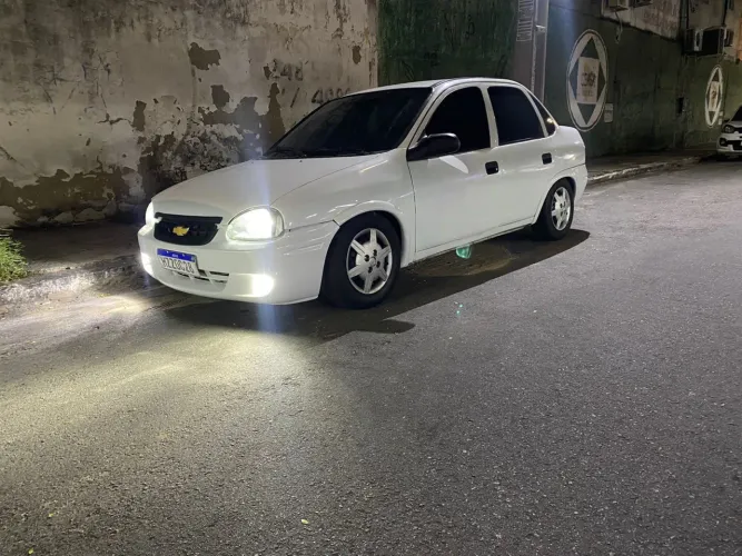 Chevrolet Corsa Sedan Super/ Classic 1.6 MPFI 8V 4 2004
