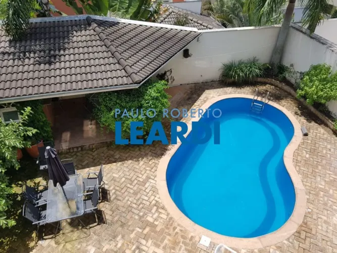 CASA EM CONDOMÍNIO - ALPHAVILLE - SP