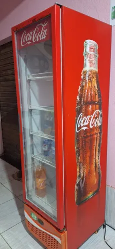 Vendo confeitaria completa