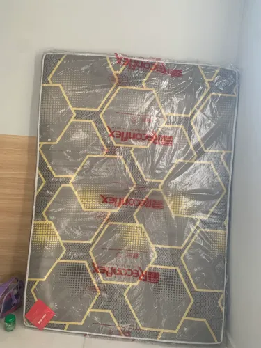 Colchão de casal reconflex