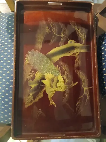 BANDEJA JAPONESA ANTIGA LACA RELEVO OURO PAVÃO MAC_e DÉC 1930/1950