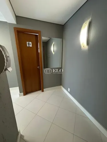 Sala para locação no Centro Empresarial GV, na Avenida Getulio Vargas com box pr