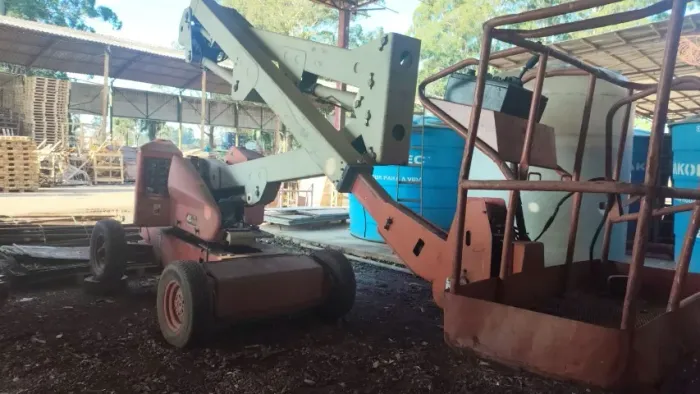 PTA 45 ELECTRIC JLG LIFT