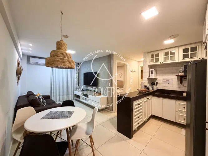 Flat com 2 dormitórios à venda, 61 m² por R$ 670.000,00 - Meireles - Fortaleza/CE
