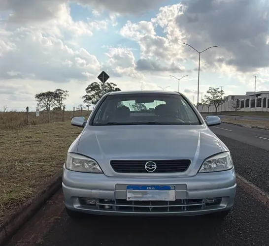 Chevrolet Astra GL 1.8 MPFI 3P 1999