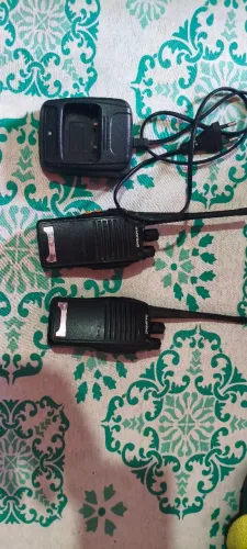 Rádio comunicador baratinho