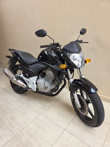 CB 300 2012