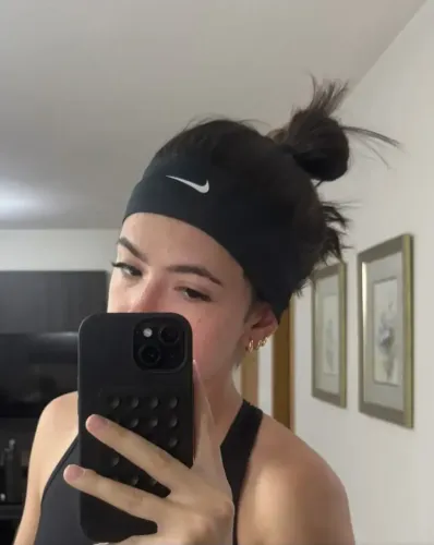 Duas testeiras nike
